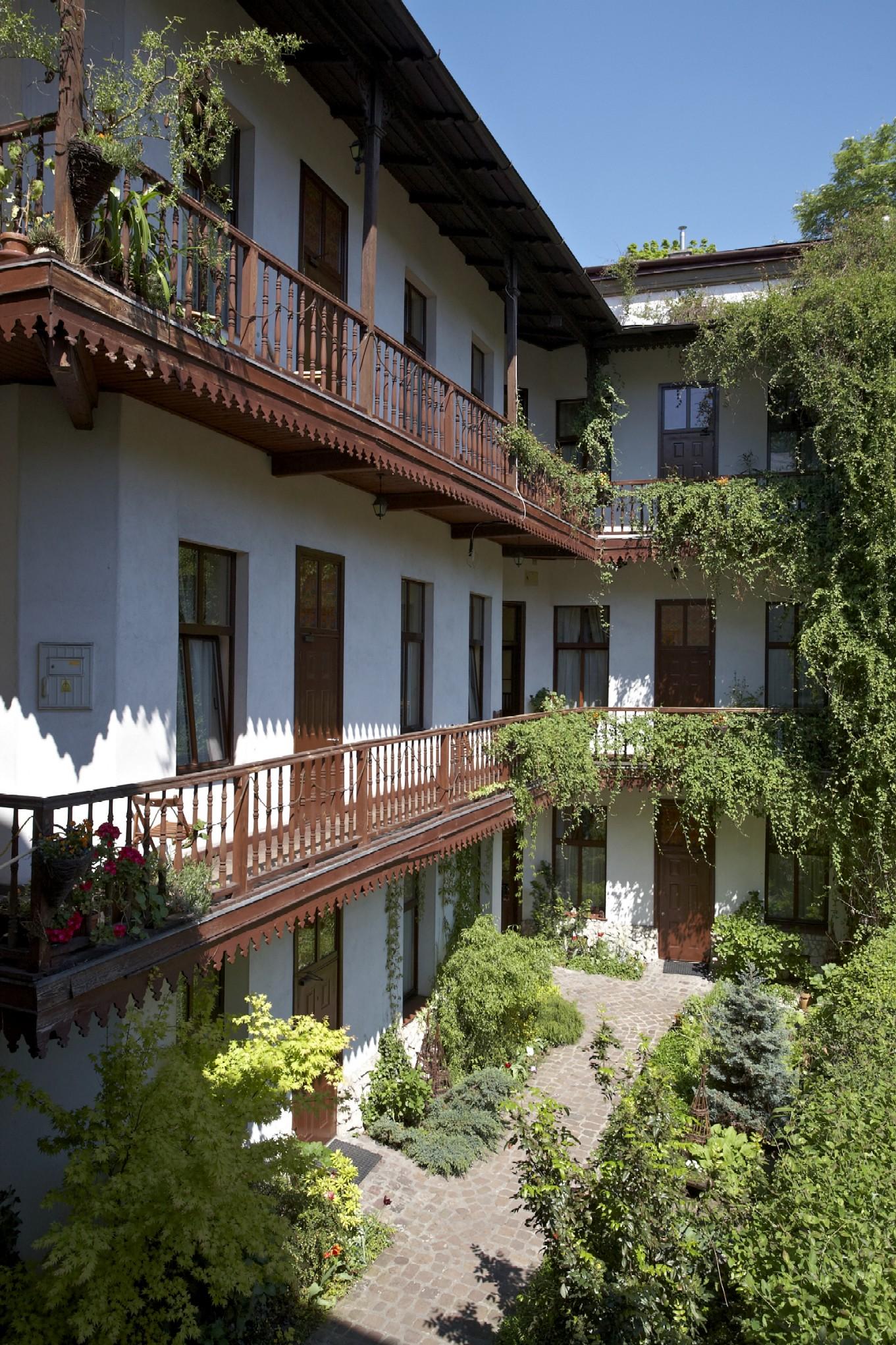 Globtroter Guest House Krakow Bagian luar foto